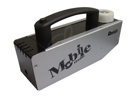 Изображение Antari M1 портативная дым-машина с аккумулятором, заряд. устройством в кейсе 74W, 3куб. м/ мин