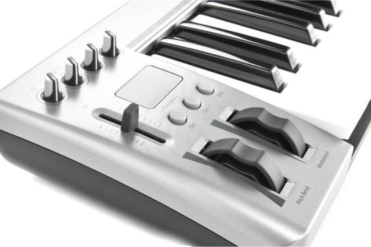 MIDI-клавиатура Acorn Masterkey 61 - USB Миди-клавиатура,  Masterkey 61 в магазине DominantaMusic - фото 9