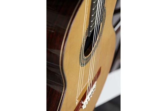 Классическая гитара 4/4 Alhambra 250 Jose Miguel Moreno Serie C - Классическая гитара, с футляром, Alhambra 250 Jose Miguel Moreno Serie C в магазине DominantaMusic - фото 11