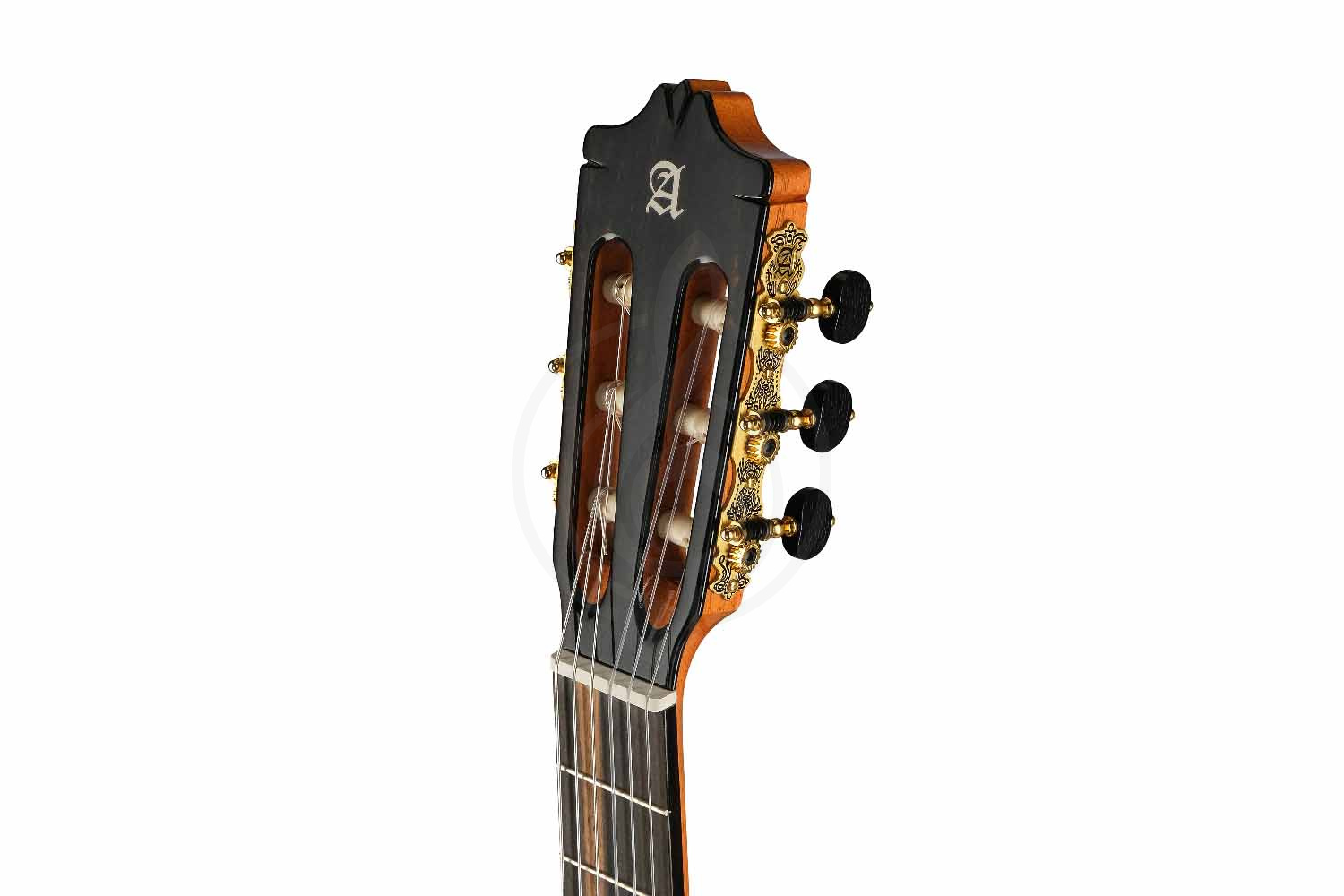 Классическая гитара 4/4 Alhambra 8.897 Green Sustain CTW E8 - Классическая гитара, Alhambra 8.897 Green Sustain CTW E8 в магазине Доминанта мьюзик - фото 4