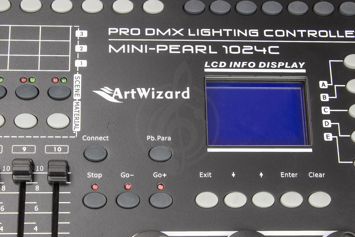Пульт и контроллер DMX Пульты и контроллеры DMX Art Wizard Art Wizard MINI Pearl 1024-BP - Пульт управления световыми приборами со встроенной батареей питания 1024-BP - фото 3