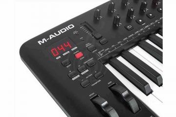 MIDI-контроллер Миди-клавиатуры M-Audio M-Audio Oxygen 25 Mk IV - USB миди-клавиатура Oxygen 25 Mk IV - фото 8