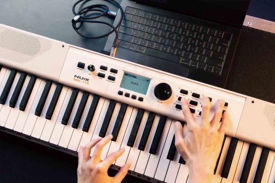 Домашний синтезатор Nux NEK-110-WH - Синтезатор, 61 клавиша, Nux NEK-110-WH в магазине DominantaMusic - фото 8