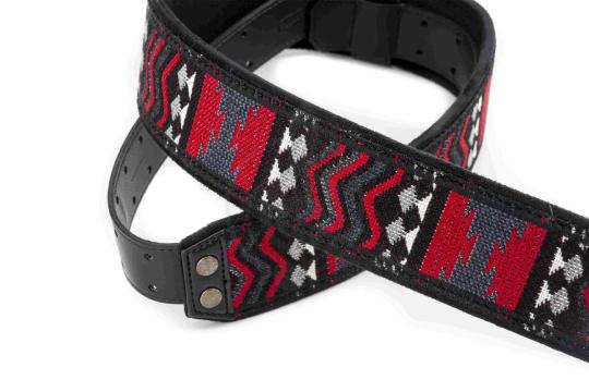 RightOn Straps Mojo Azteca Black - Ремень для гитары - фото 3 Ремень для гитары RightOn Straps Mojo Azteca Black - Ремень для гитары, Mojo Azteca Black в магазине DominantaMusic - фото 3