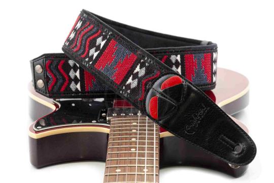 RightOn Straps Mojo Azteca Black - Ремень для гитары - фото 4 Ремень для гитары RightOn Straps Mojo Azteca Black - Ремень для гитары, Mojo Azteca Black в магазине DominantaMusic - фото 4
