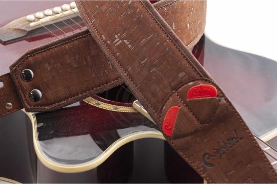 RightOn Straps Mojo Cork Brown - Ремень для гитары - фото 4 Ремень для гитары RightOn Straps Mojo Cork Brown - Ремень для гитары, Mojo Cork Brown в магазине DominantaMusic - фото 4