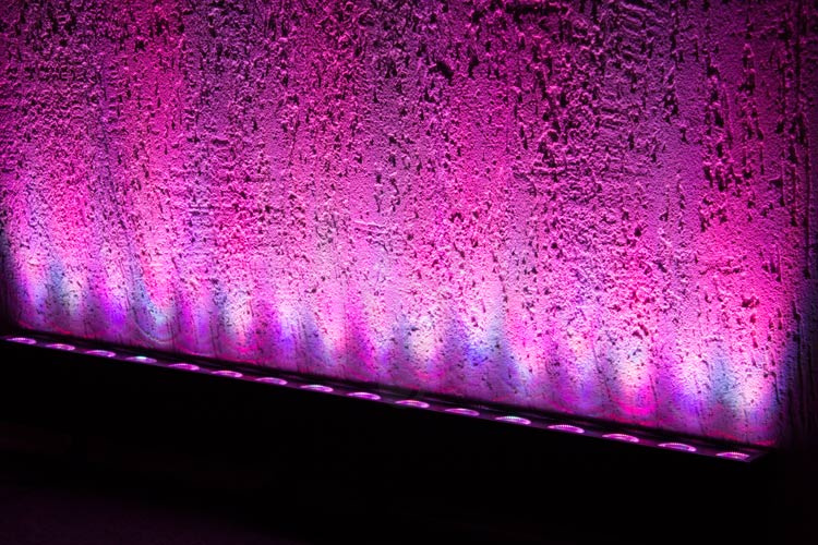 Заливной светильник (LED wash) Заливные светильники (LED wash) Vello Vello 1661 SlimBar 6in1 (RGBW+UVA) 15wx16 pcs Светодиодная панель HEX BAR16 - фото 7