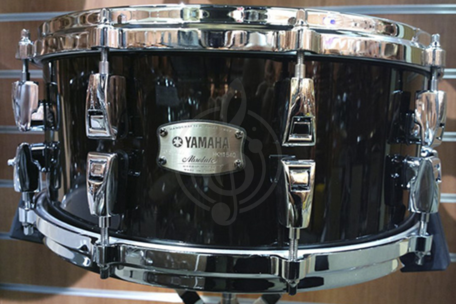 Малый барабан Малые барабаны Yamaha Yamaha AMS1460(SBL) малый барабан 14&quot;х6&quot; клён/ венге, 7 слоёв, 6,2 мм, цвет Solid Black AMS1460 SOLID BLACK - фото 1