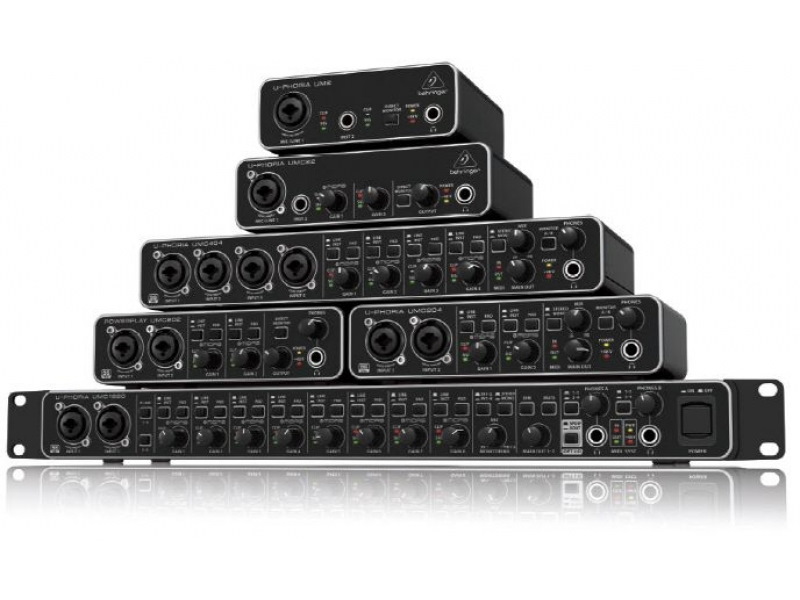 Behringer звуковая карта 204